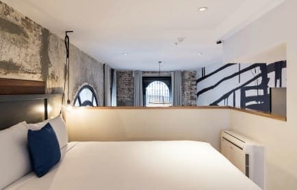 1888-shaken-05-retouched-1920-1080