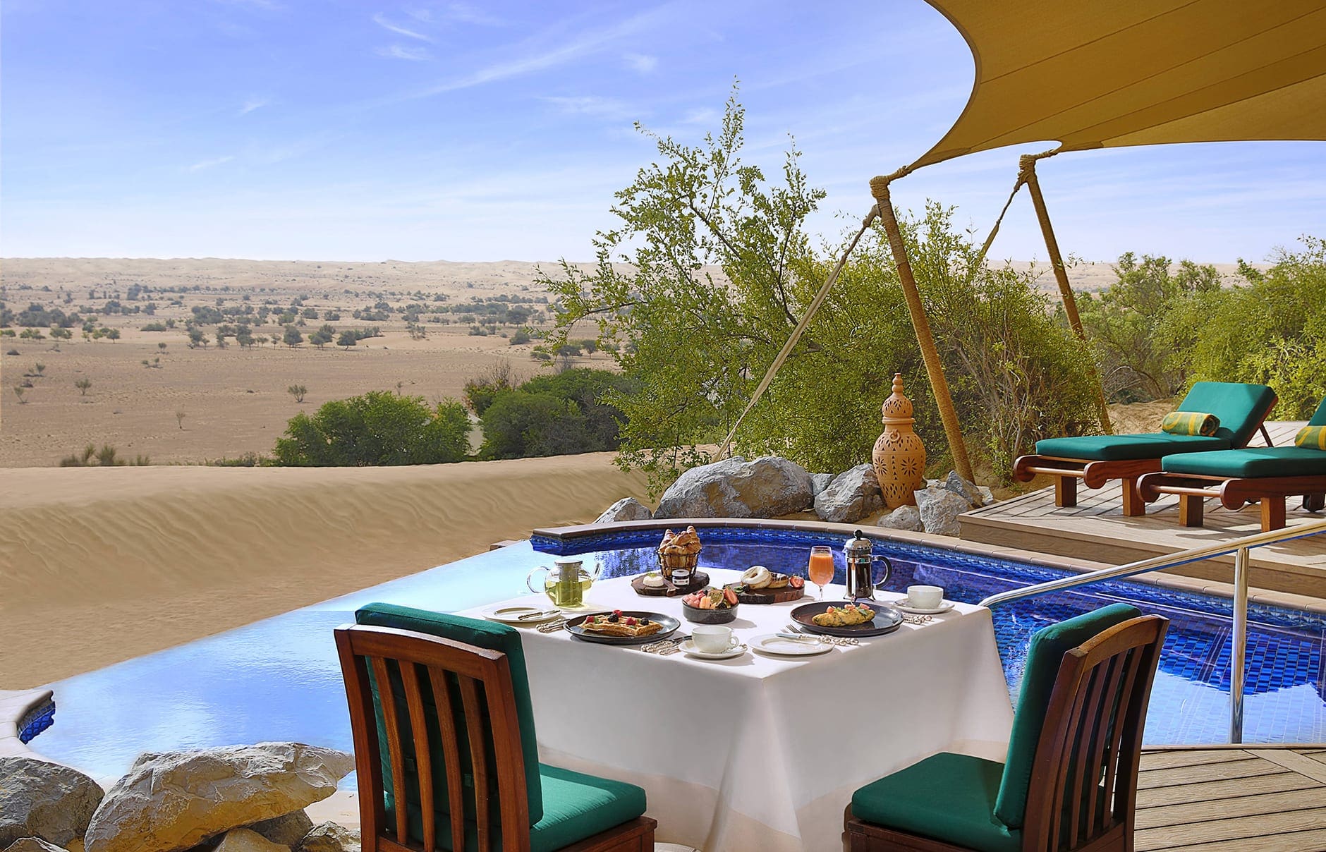 102027564-h1-dxbam-royal-suite-5059-hor-clsc