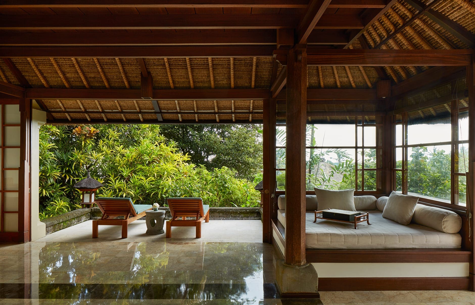 amandari-indonesia-duplex-village-suite-living-area_original_11622