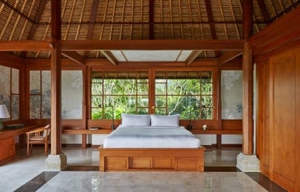 amandari-indonesia-villa-main-bedroom_original_11599