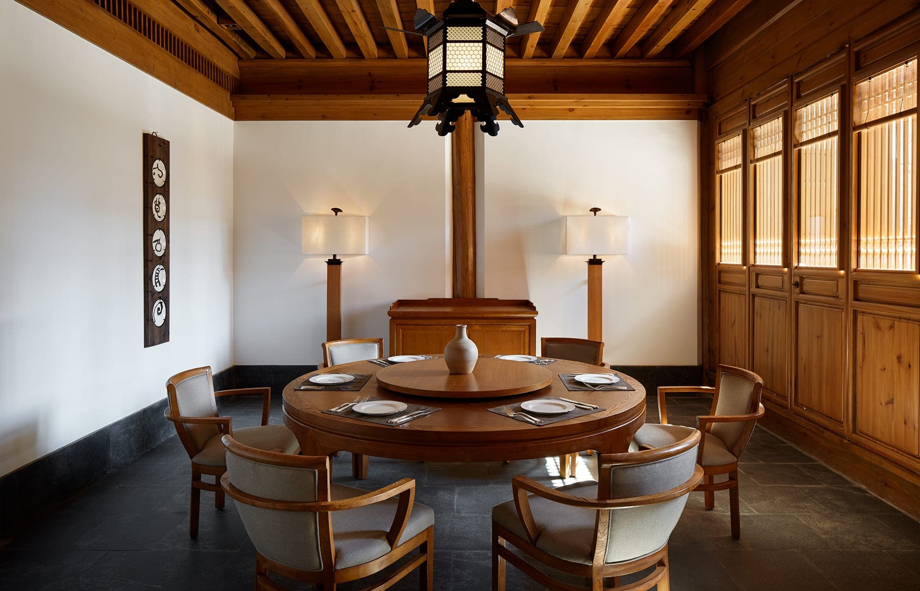 amandayan-china-suite-dining-room_original_545