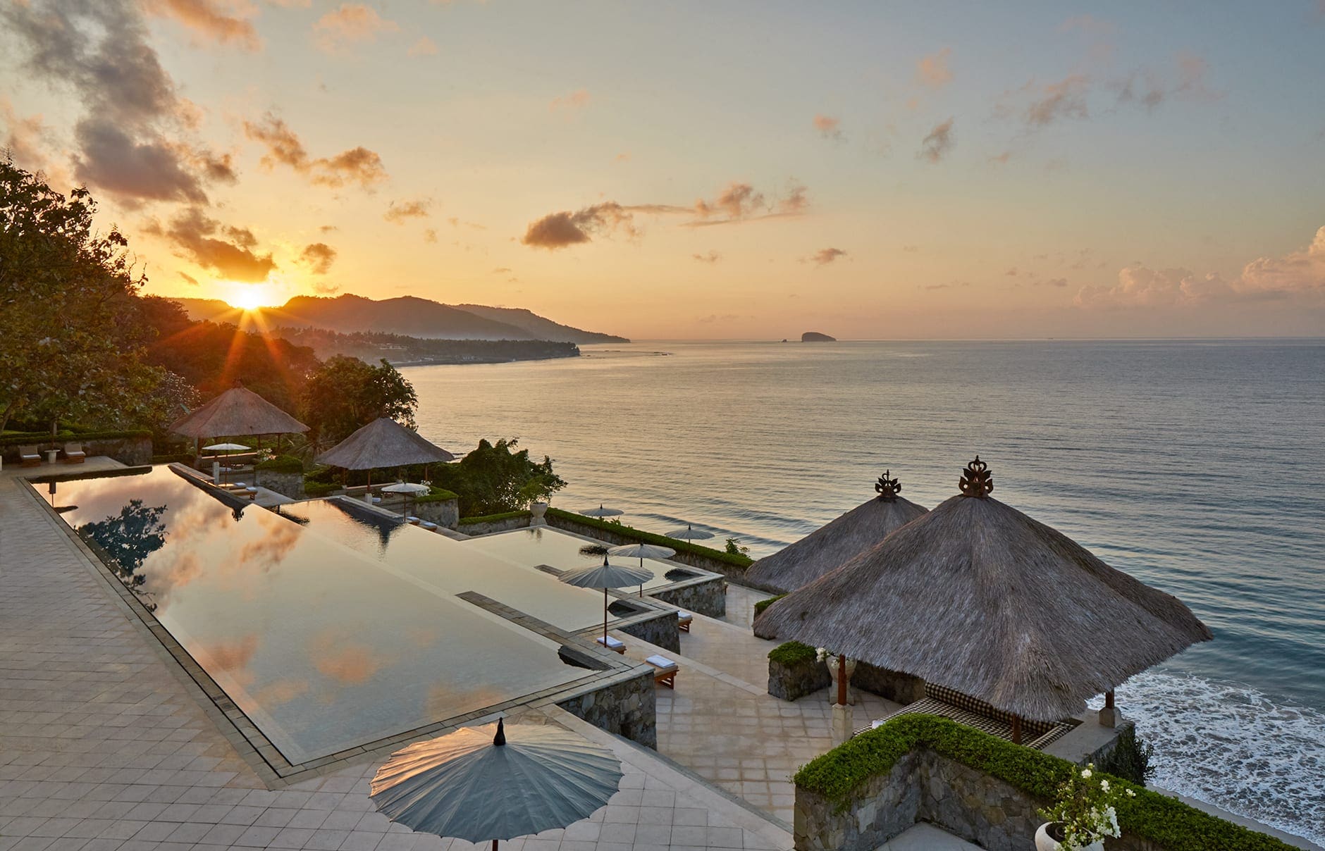 amankila-indonesia-main-swimming-pool_original_11452