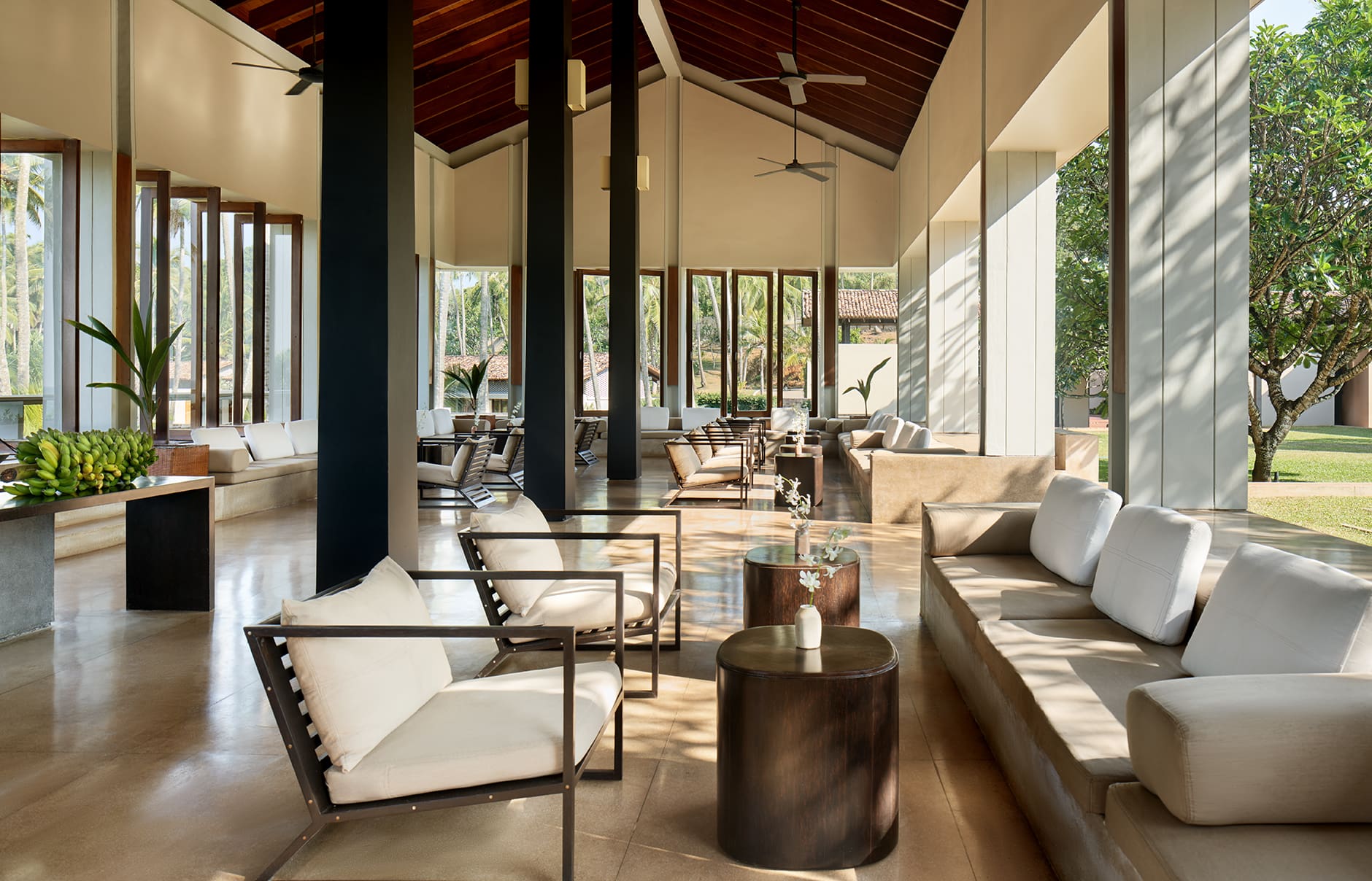 amanwella-sri-lanka-interior-lounge-1-tif_28413