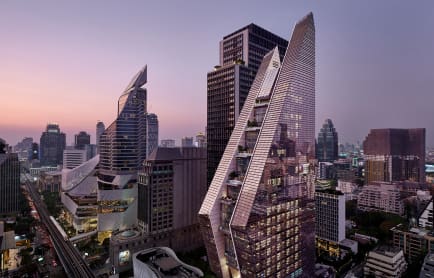 mainrwbkk_exterior_facade