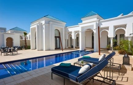 banyan-tree3-tamouda-bay-pool-villa