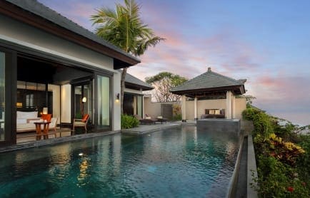 70603352-h1-pool_villa_sea_exterior