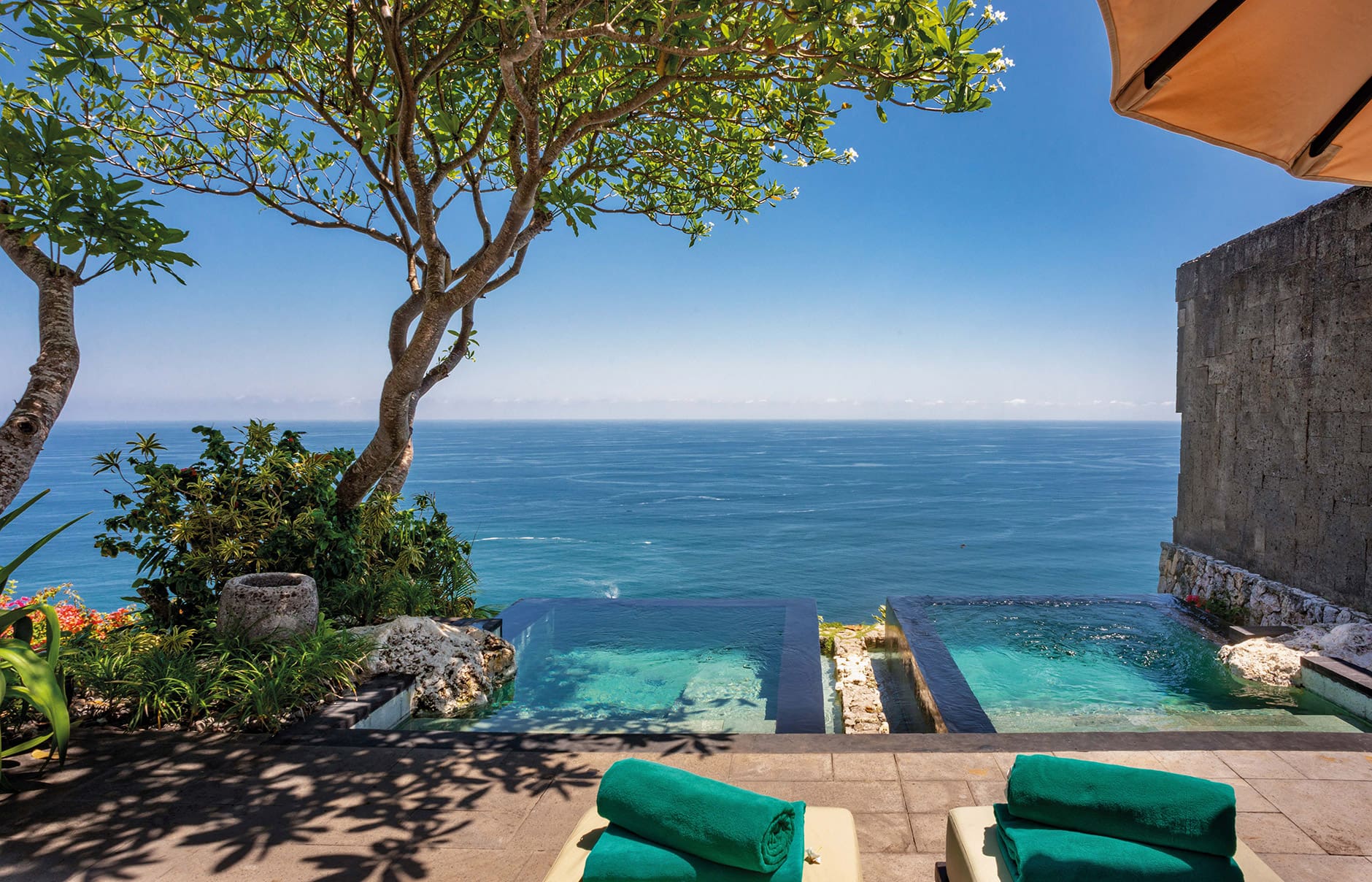 Bulgari Resort Bali, Uluwatu, Indonesia. Luxury Hotel Review by TravelPlusStyle. Photo © Bulgari Hotels & Resorts jacuzzi