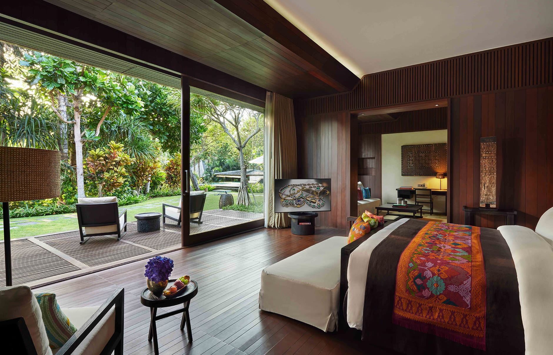 Bulgari Resort Bali, Uluwatu, Indonesia. Luxury Hotel Review by TravelPlusStyle. Photo © Bulgari Hotels & Resorts the-mansions-bedroom_2