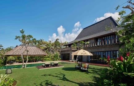 the-bvlgari-villa-_1