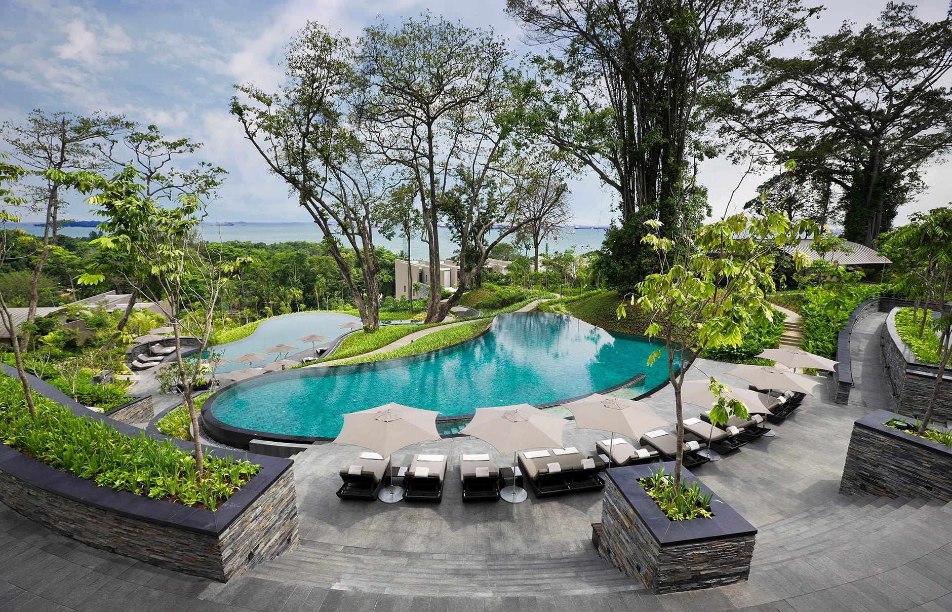 28068806-h1-capella-singapore-pool-by-day-hi-res