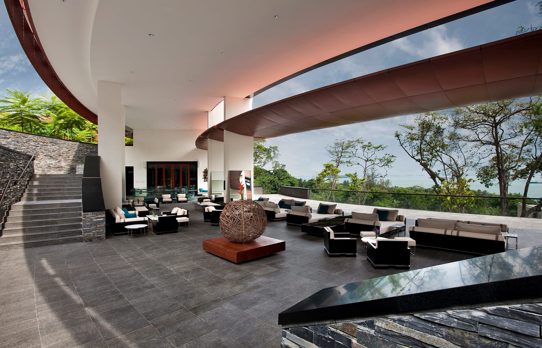 28068812-h1-bobs-bar-terrace