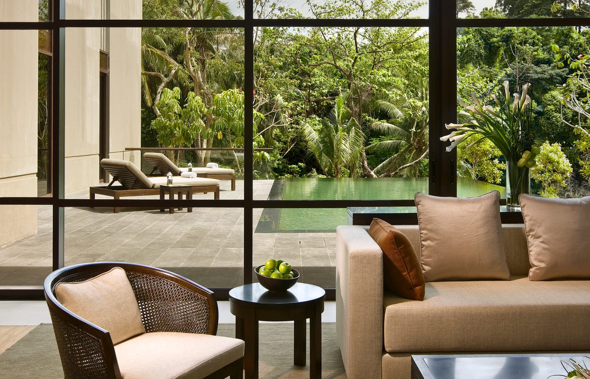 28068818-h1-capella-spore-manor-hires