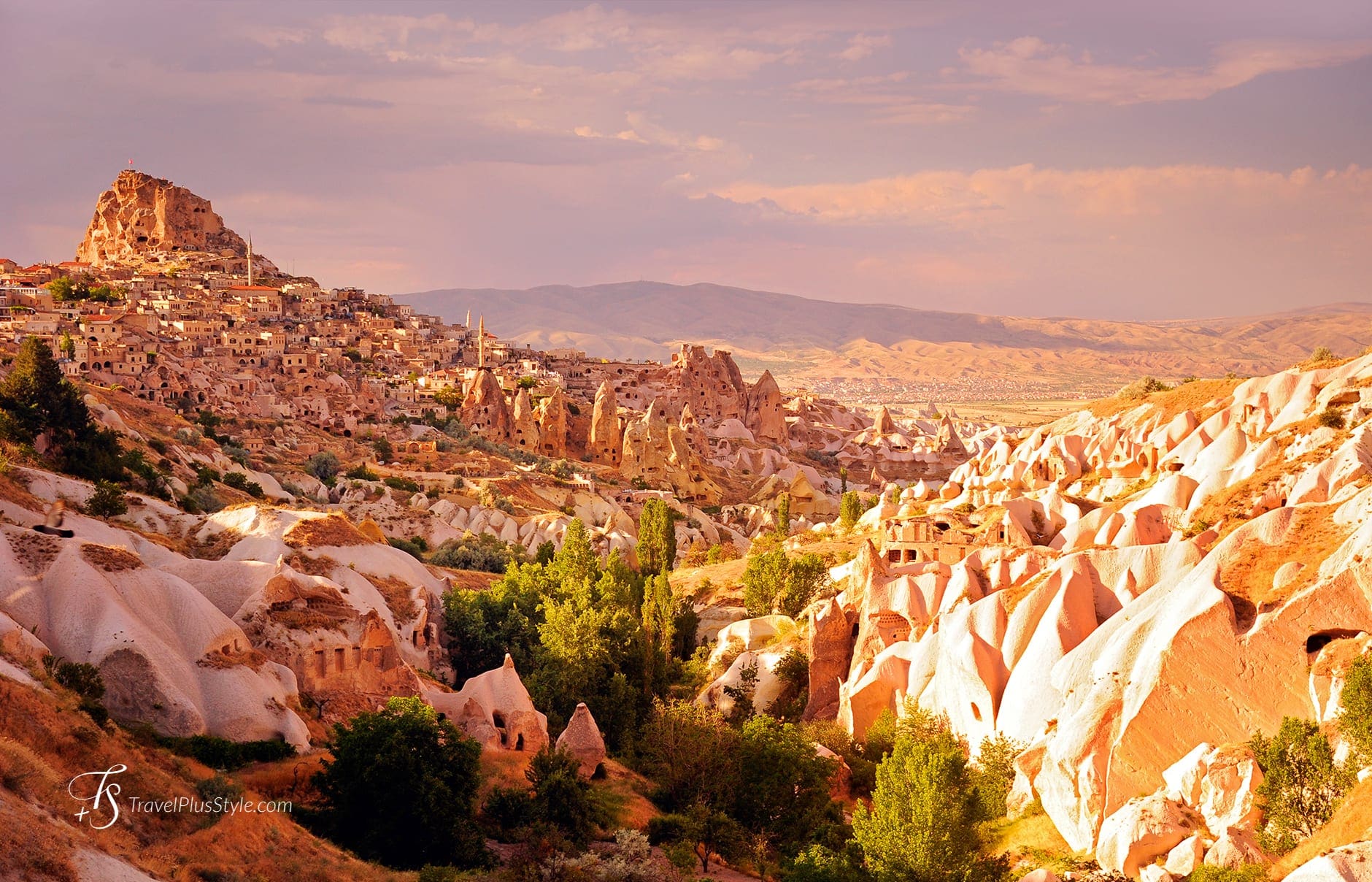 Uçhisar at Sunset — The Best Things to Do in Cappadocia, Turkey • Photo © TravelPlusStyle dsc4976a