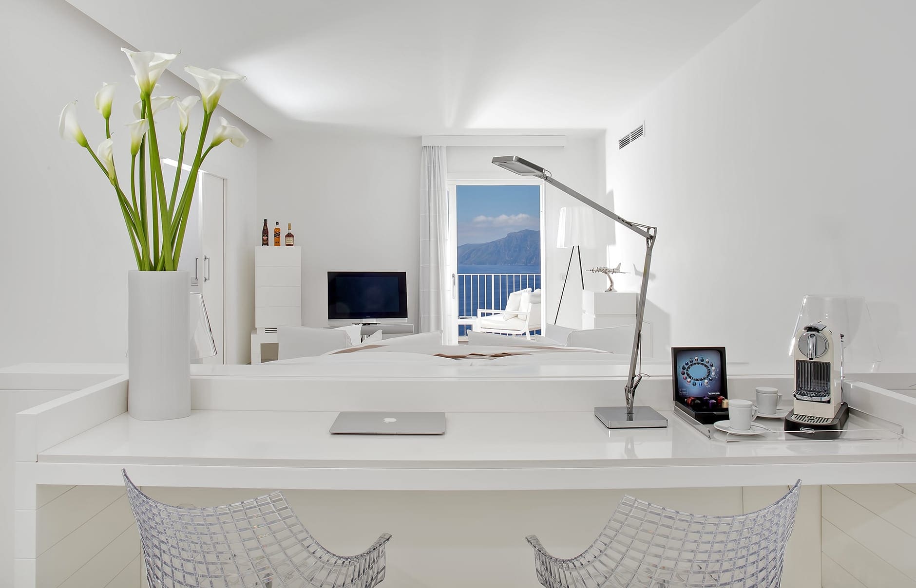 86845213-h1-bm3a8086