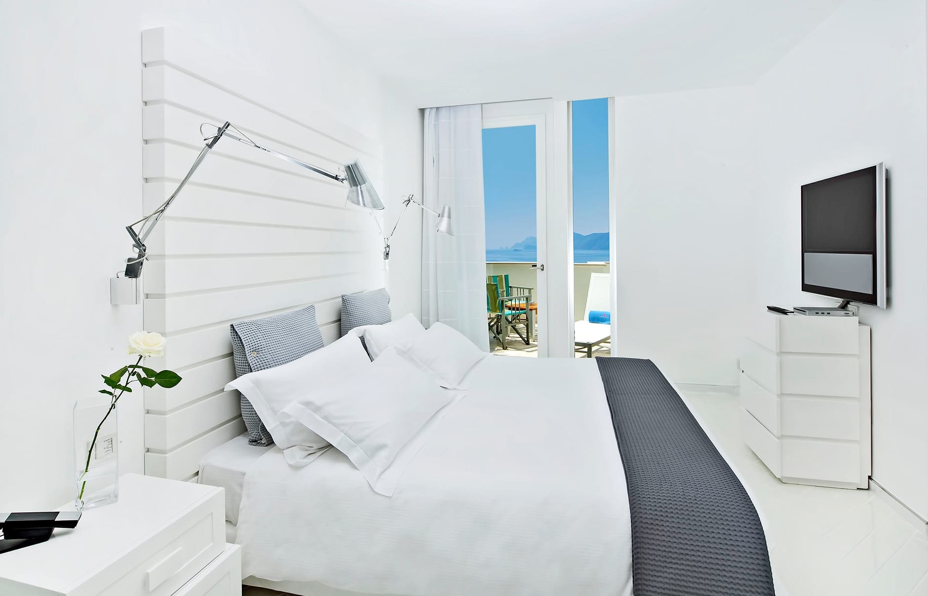 87234091-h1-relaxingroom