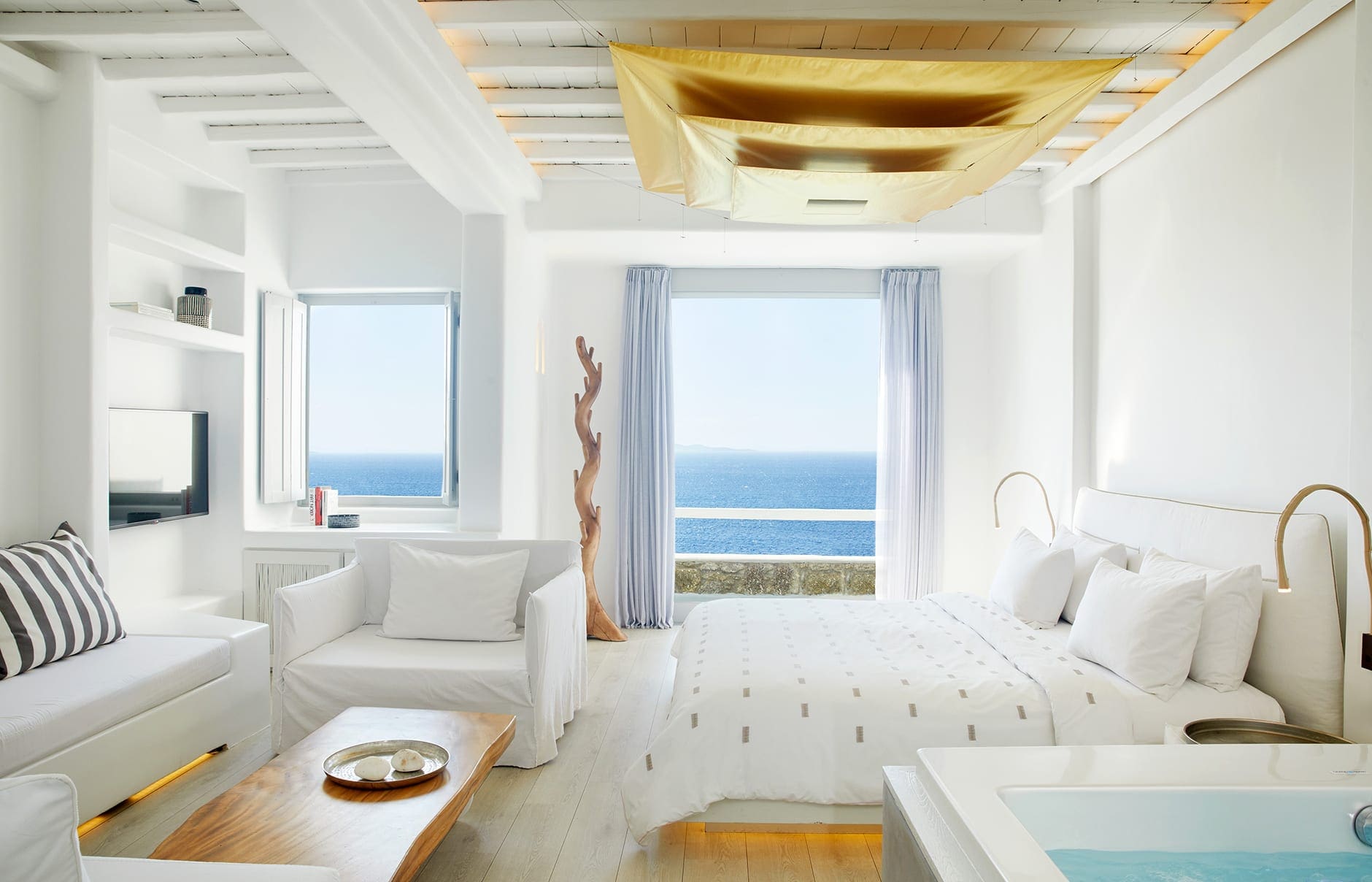 cavotagoo18-1115sij-521-1