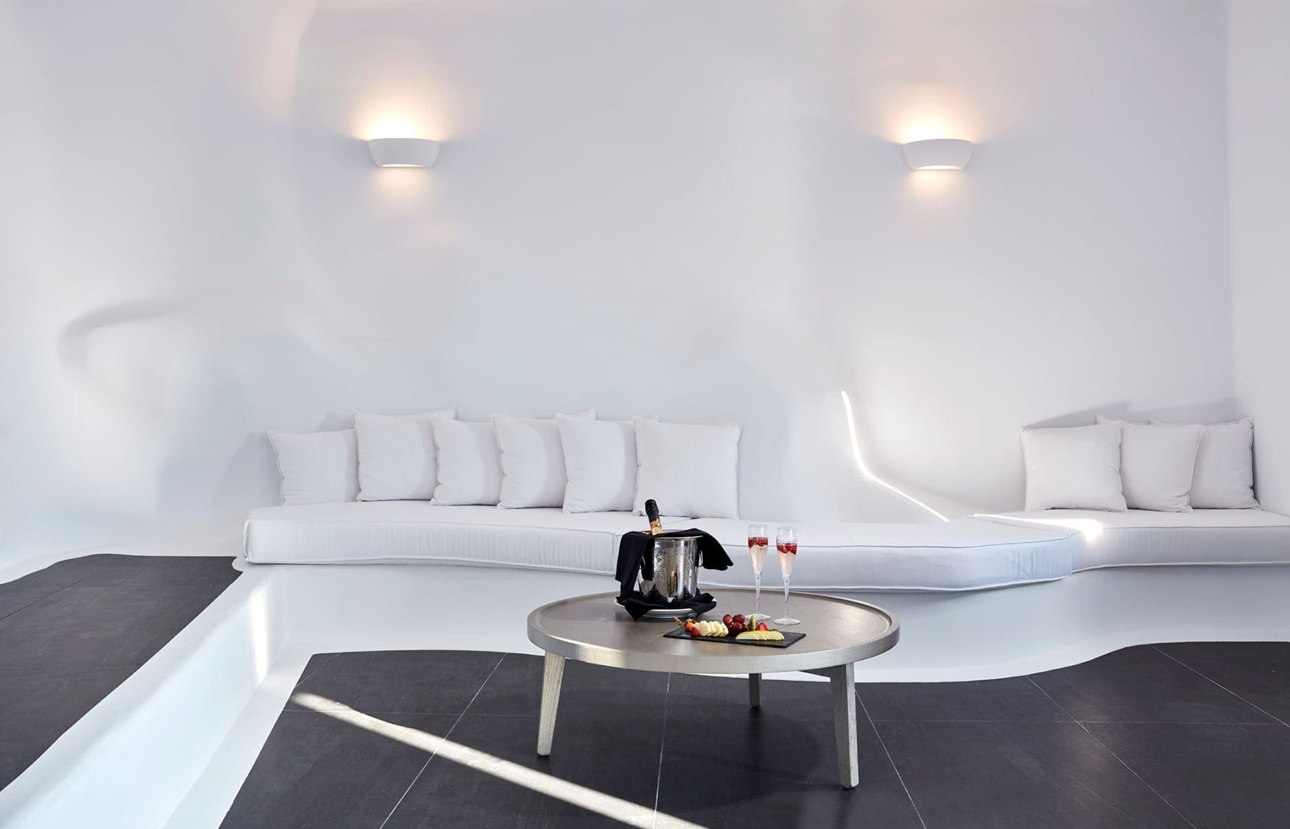 89870657-h1-chromata_pool_suite_r-25_11