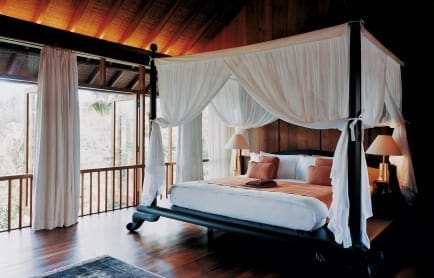 44184078-h1-uma_bona_como_suite_master_bedroom