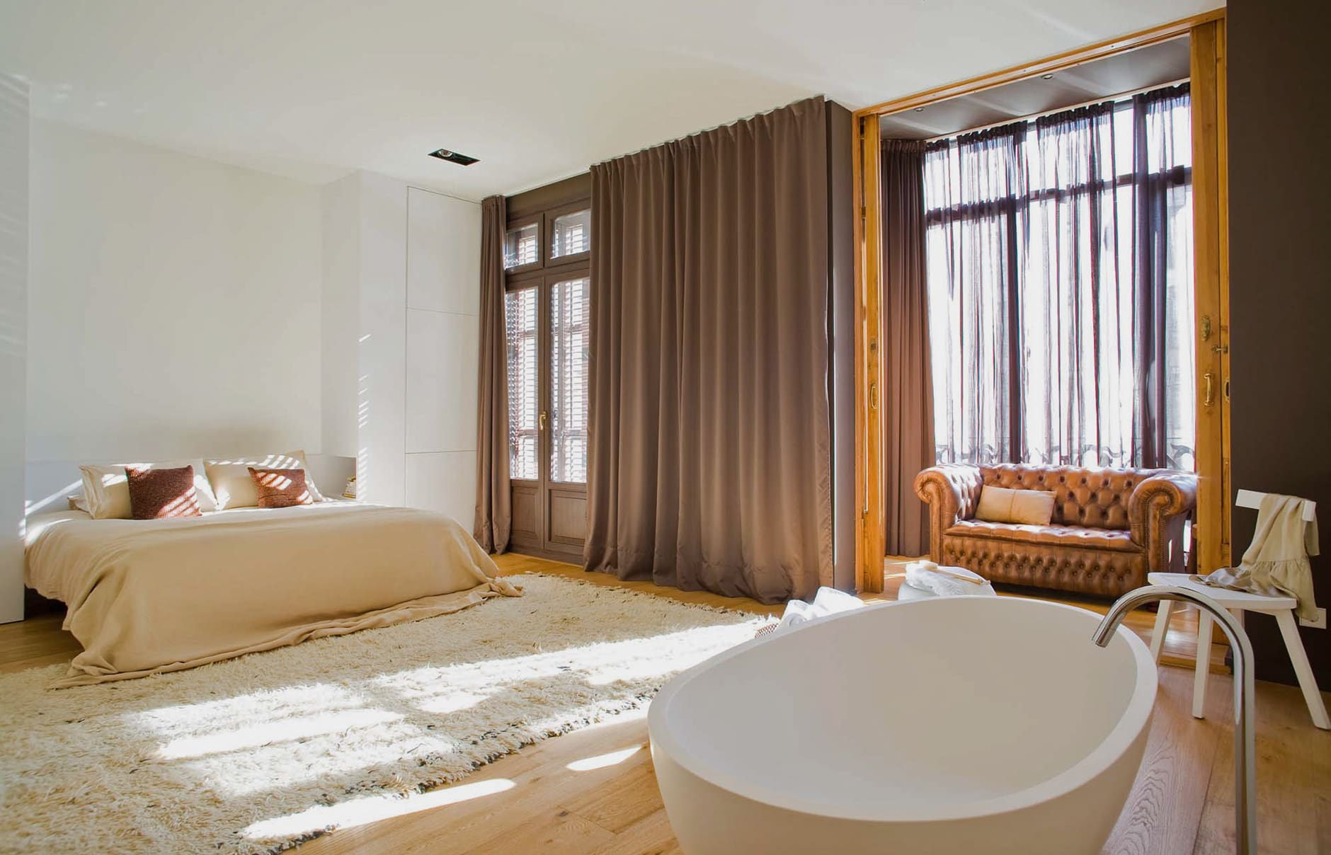 Destination BCN, Barcelona, Spain • TravelPlusStyle.com principal-4-2