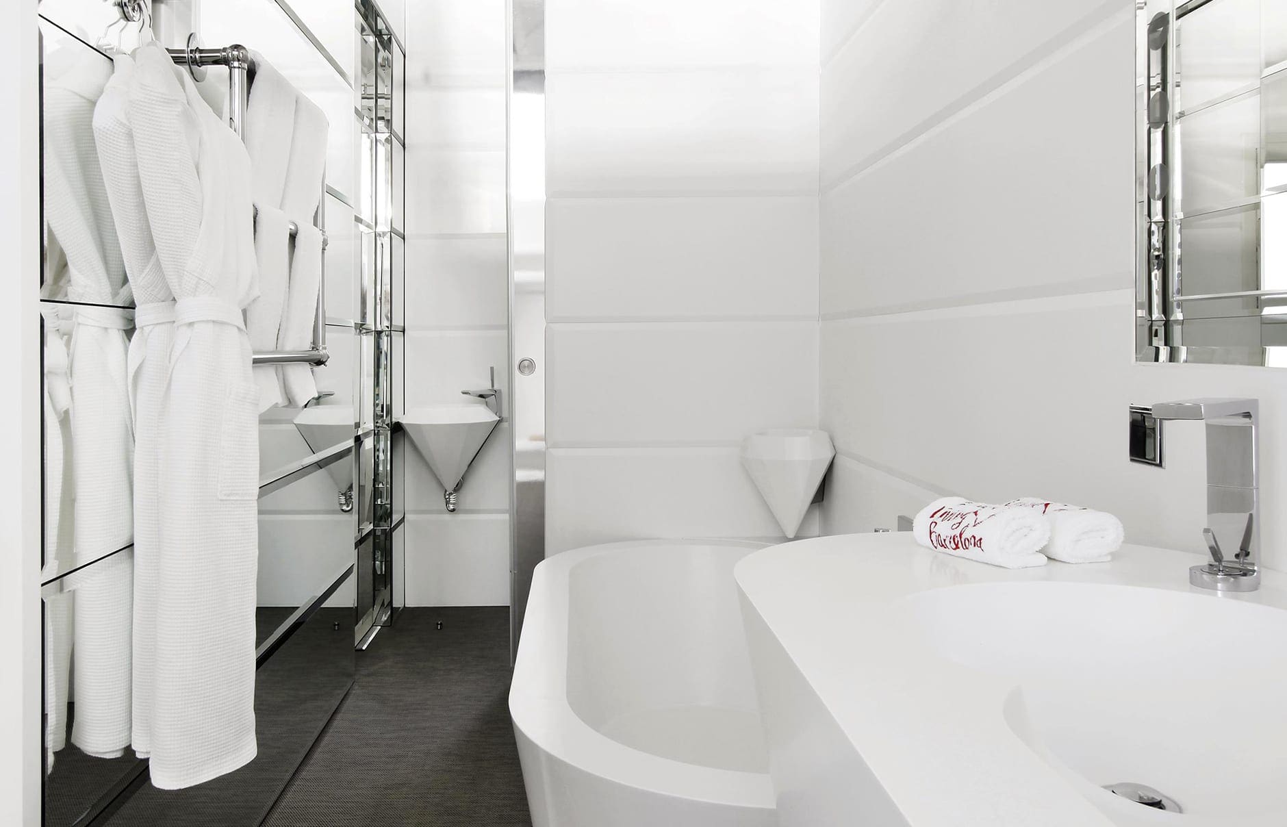 El Palauet Living Barcelona, Spain. Hotel Review by TravelPlusStyle. Photo © El Palauet Living Barcelona mezzanine-pase-de-gracia-4-2