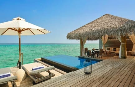 water-sunrise-villa-pool-deck