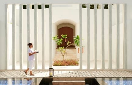 willow-stream-spa-exterior