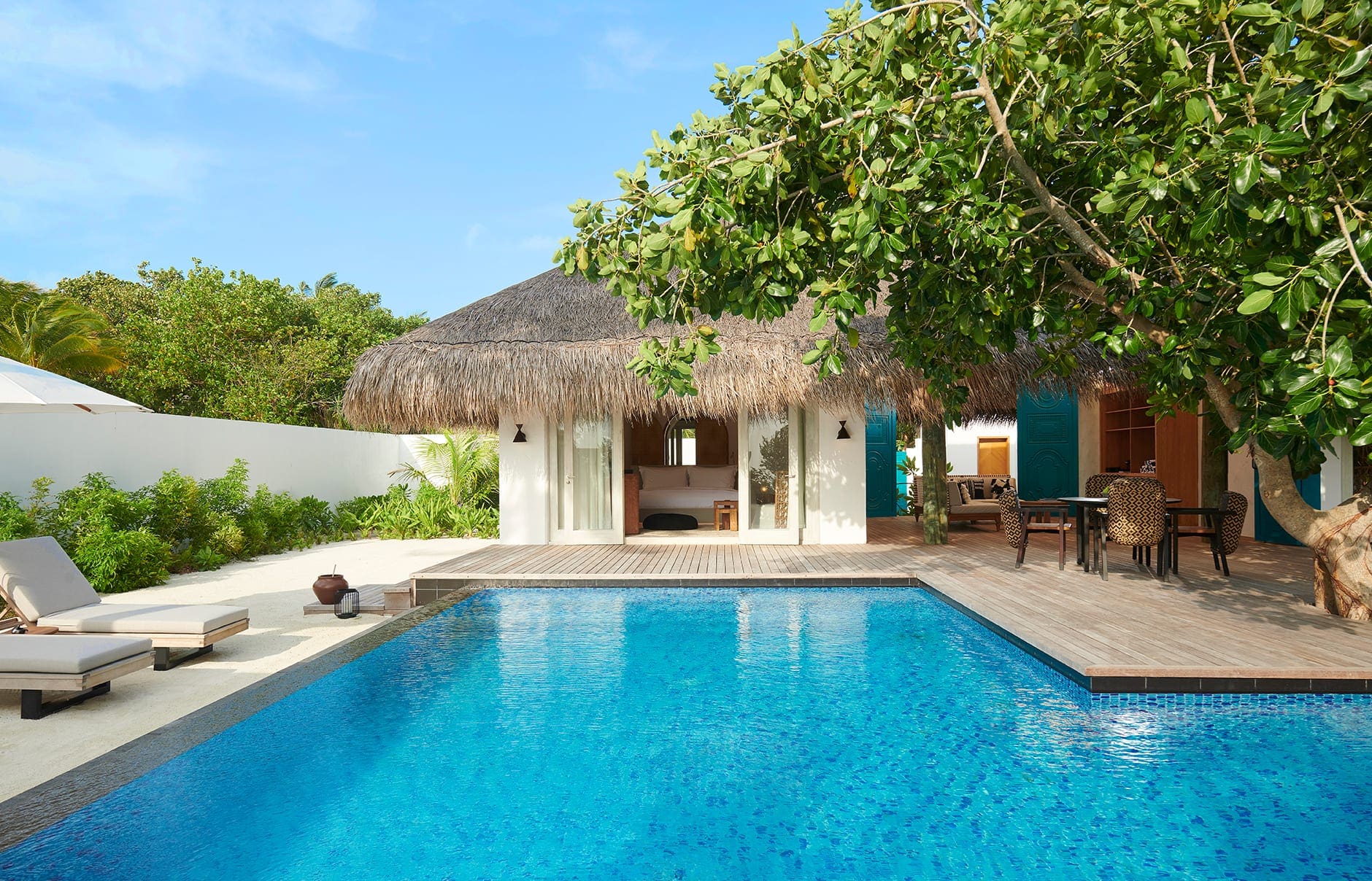 two-bedroom-beach-sunset-villa-exterior