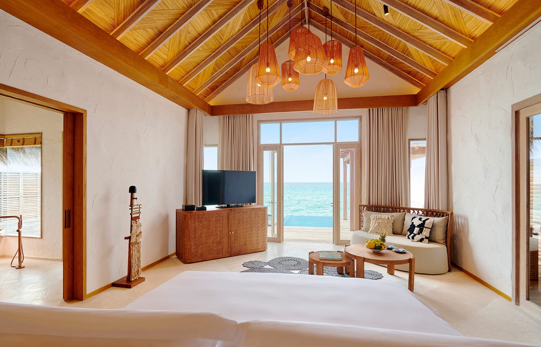 water-sunrise-villa-interior