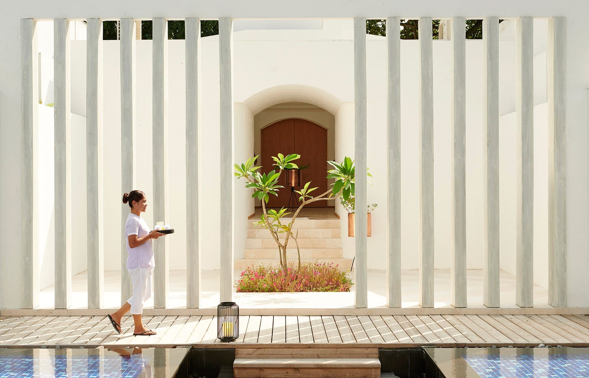 willow-stream-spa-exterior