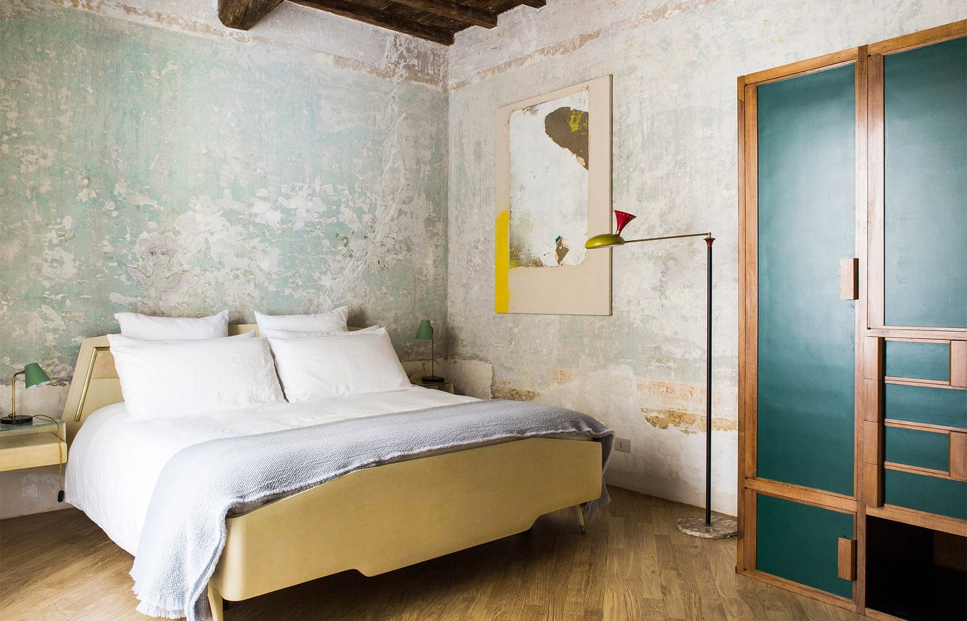 g-rough-executive-suite-r-r2