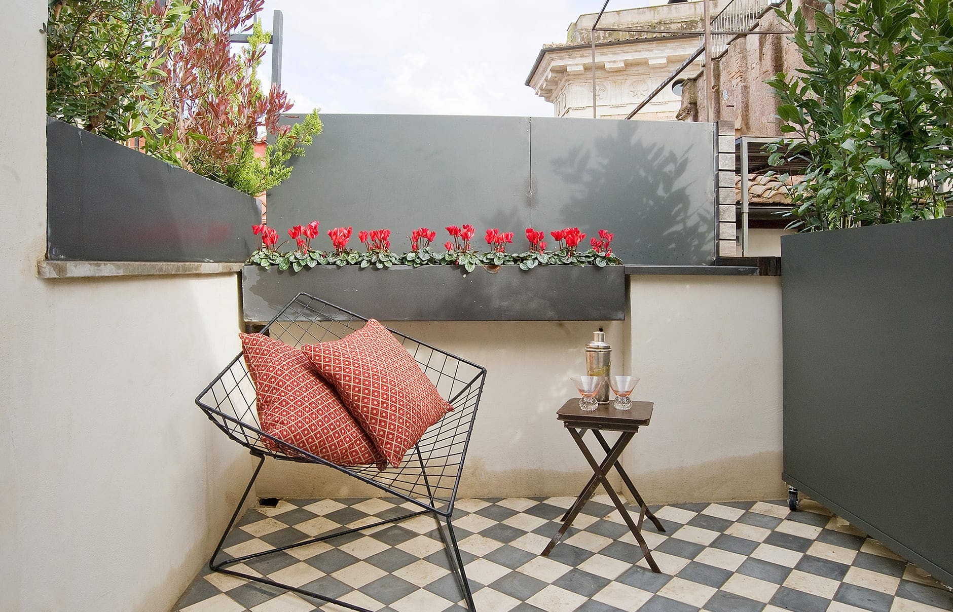 G-Rough, Rome, Italy. Hotel Review by TravelPlusStyle. Photo © G-ROUGH G-Rough, Rome, Italy. © G-ROUGH