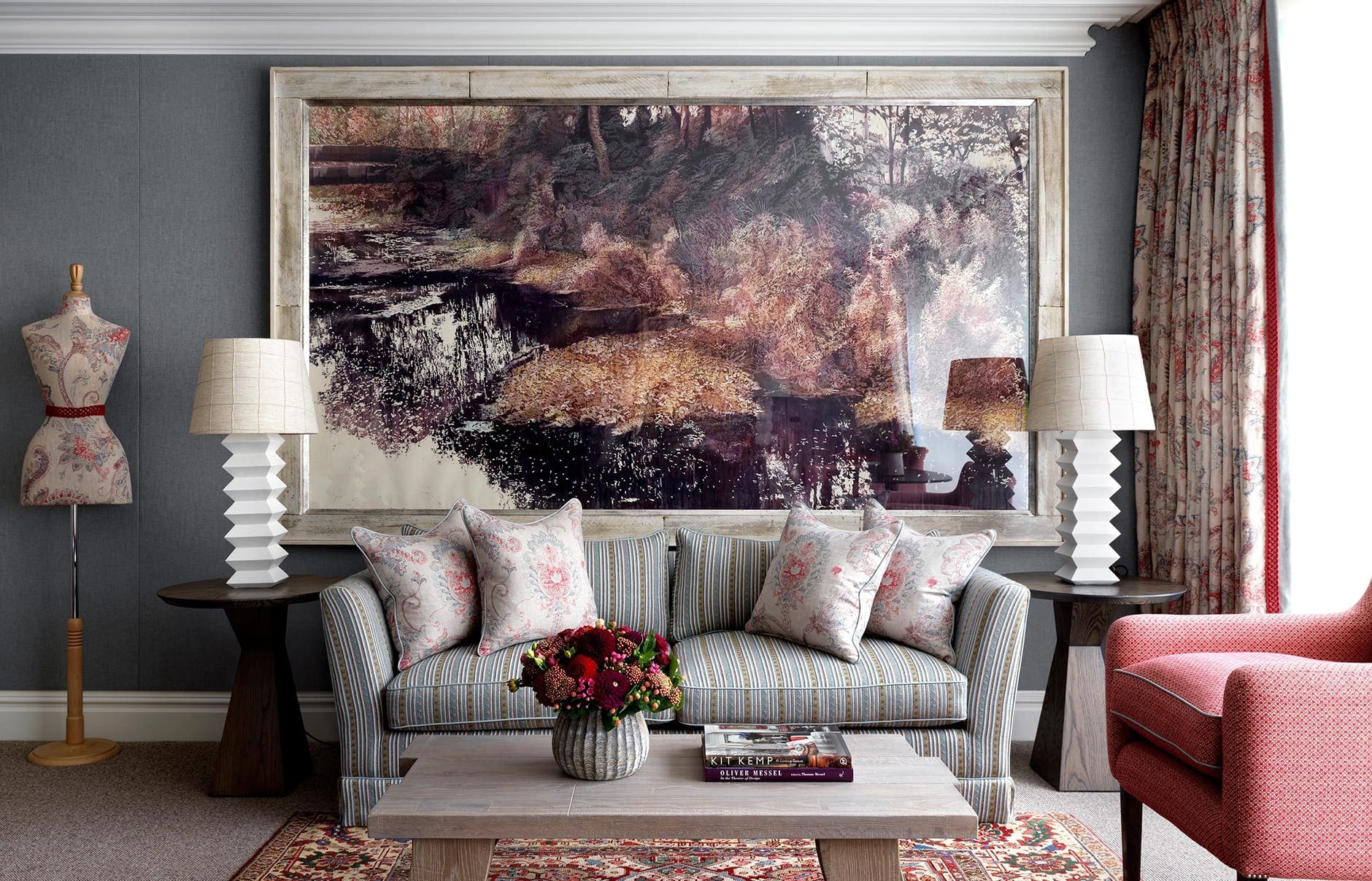 Ham Yard Hotel — Firmdale Hotels, London, UK. Luxury Hotel Review by TravelPlusStyle. Photo © Firmdale Hotels ham-yard-hotel-deluxe-junior-suite-v2-r-4