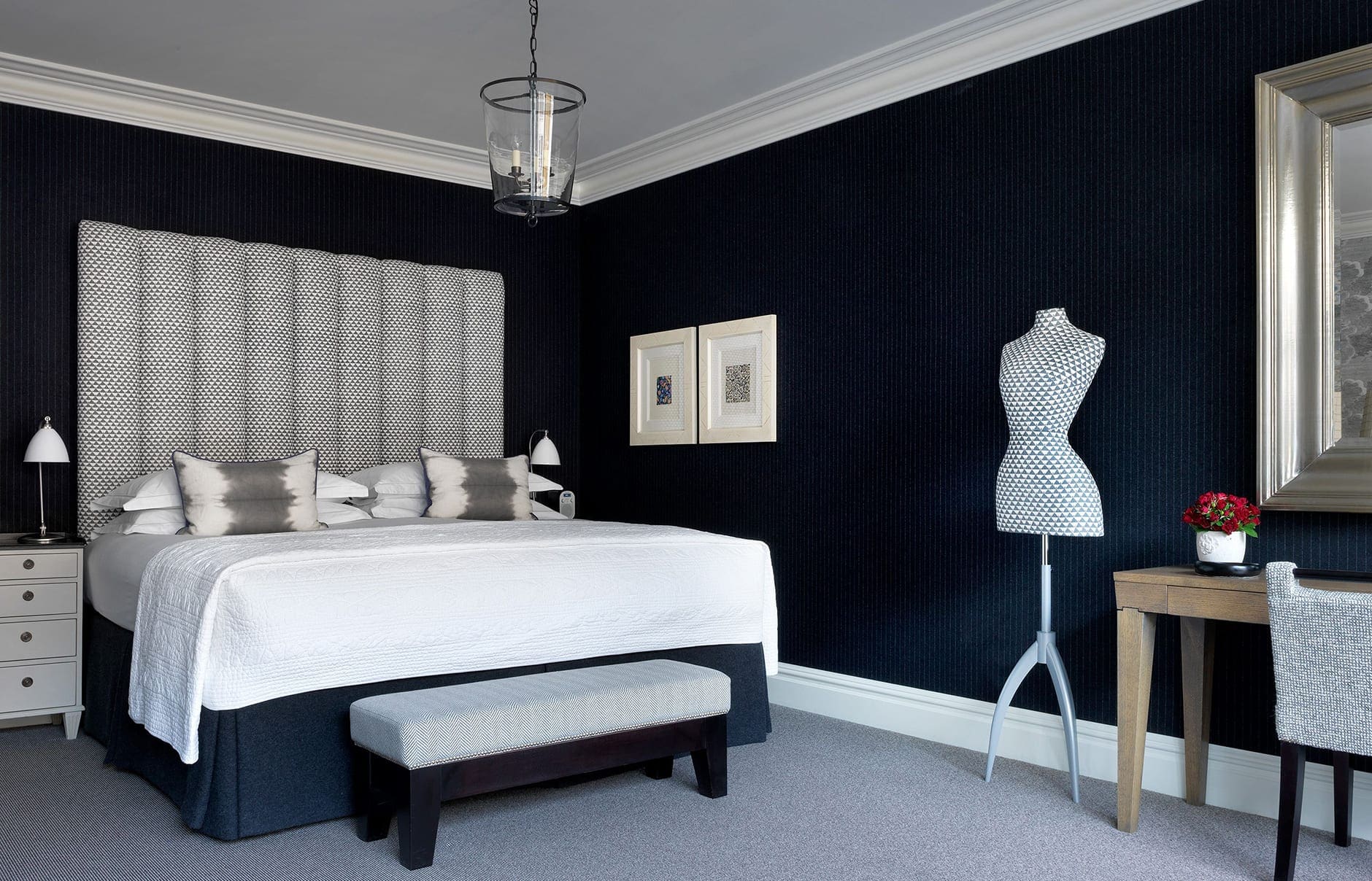 Ham Yard Hotel — Firmdale Hotels, London, UK. Luxury Hotel Review by TravelPlusStyle. Photo © Firmdale Hotels ham-yard-hotel-luxury-junior-suite-v2-r-2
