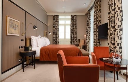 114264350-h1-suite_121-1