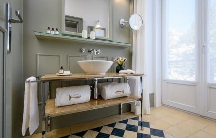 114459787-h1-quarto_109-3