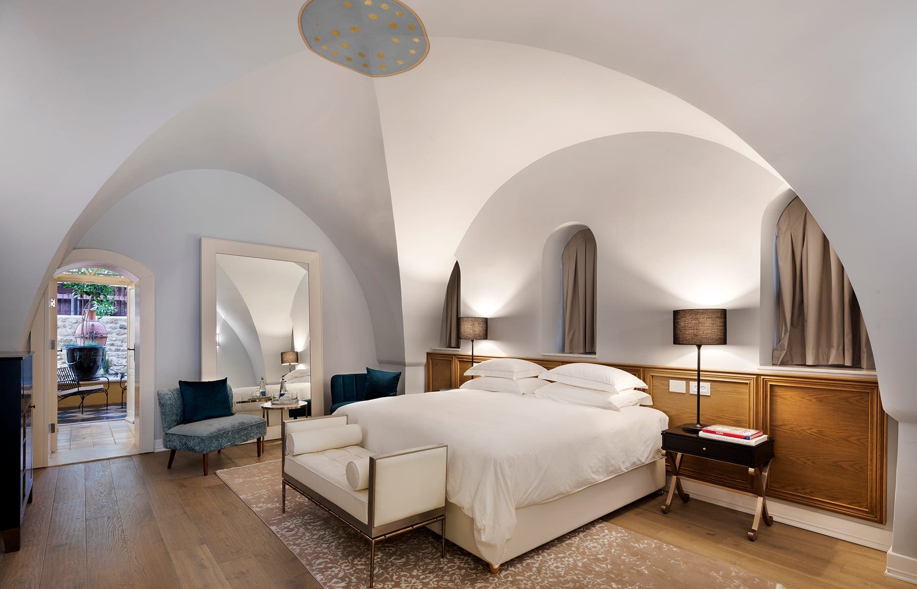 the-drisco8_assaf-pinchuk-photography_-_garden_suite