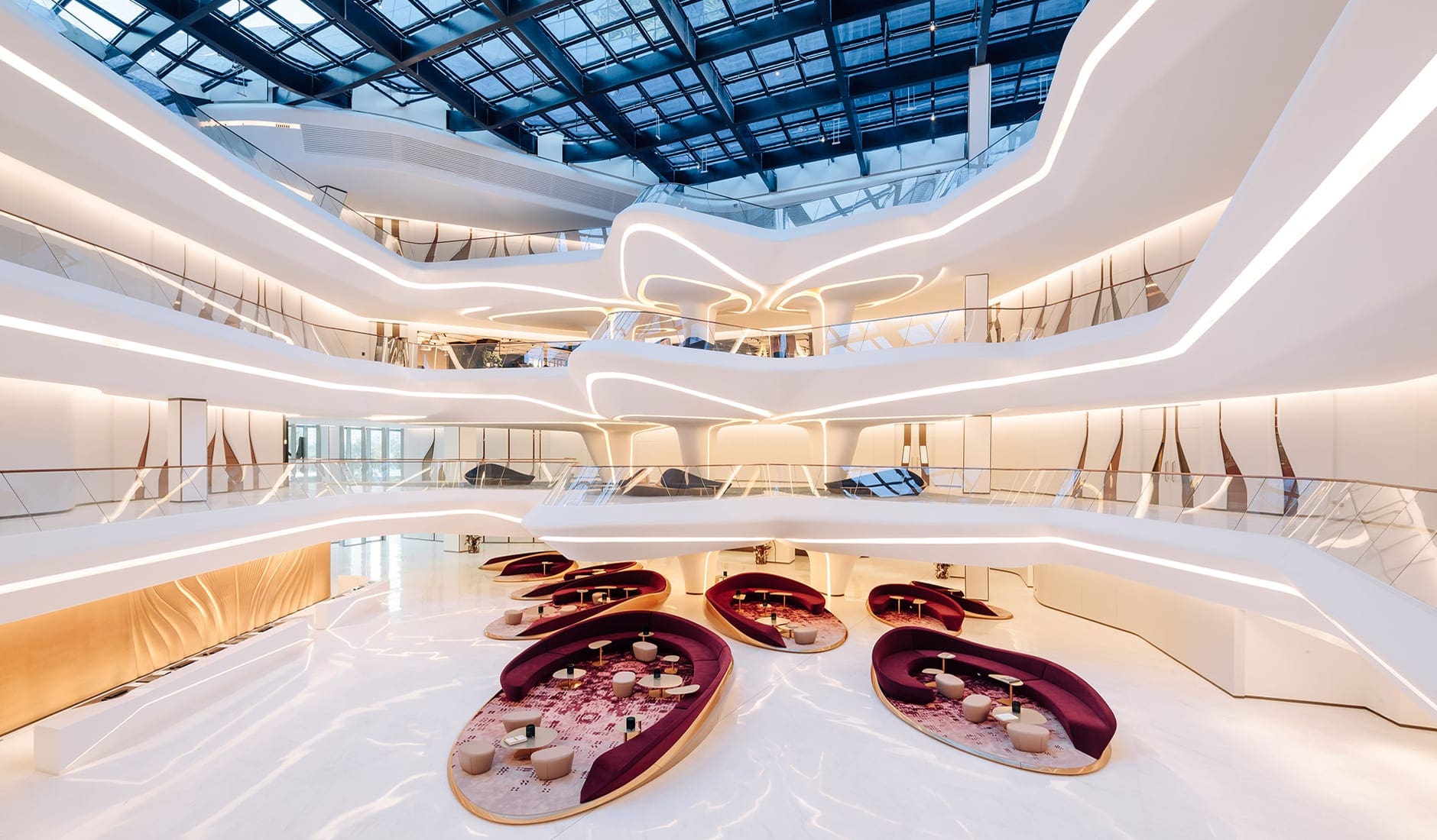 ME Dubai, Dubai, United Arab Emirates. TravelPlusStyle.com me_dubai_-_ns_2020b