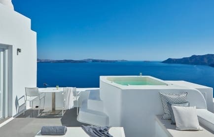 villa-katikies-santorini-accommodation-suite-14