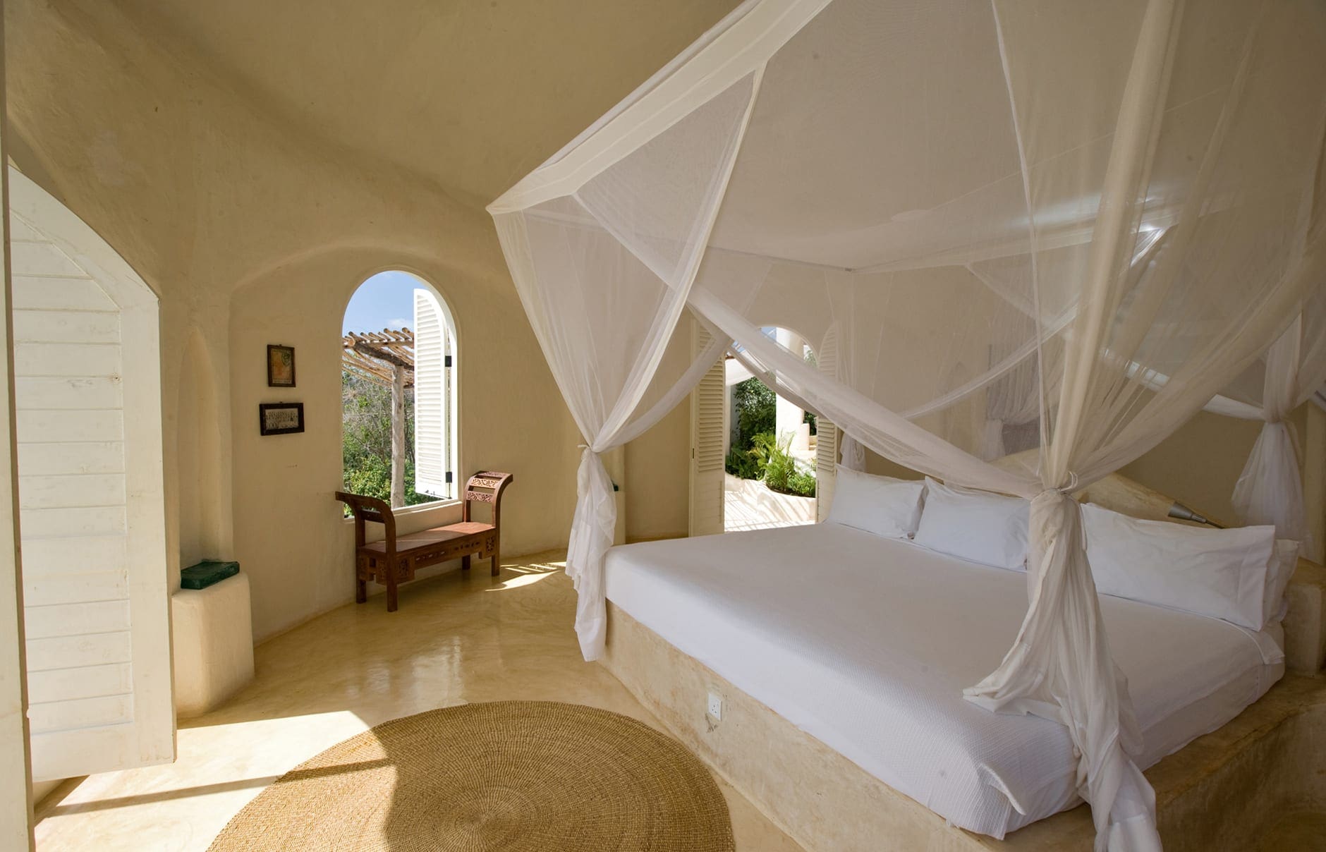 kilindi-bedroom-interior