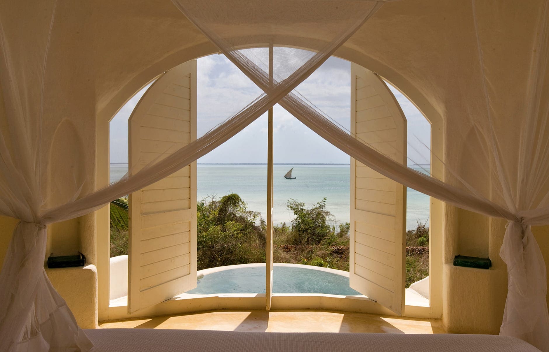 kilindi-bedroom-window-view