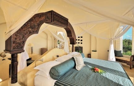 kilindi-accommodation-pavillion-interior