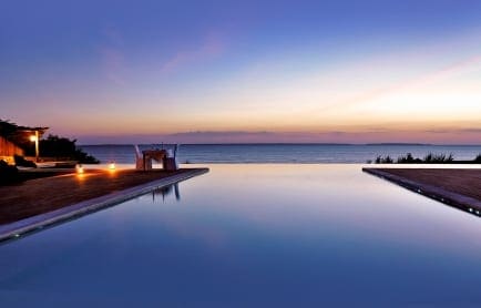 kilindi_infinity_pool