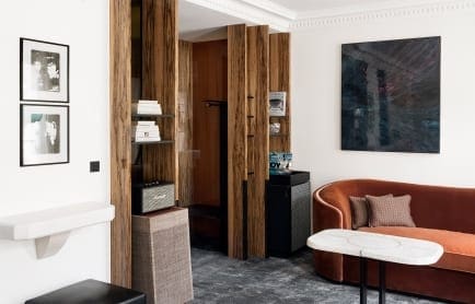 les-bains-deluxe-room-r-2