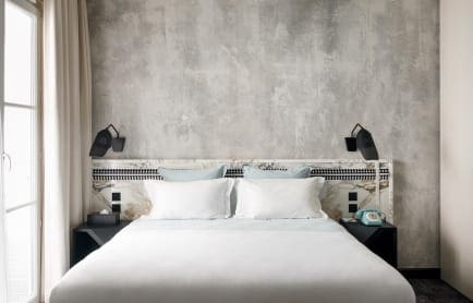 les-bains-deluxe-room-r-r2