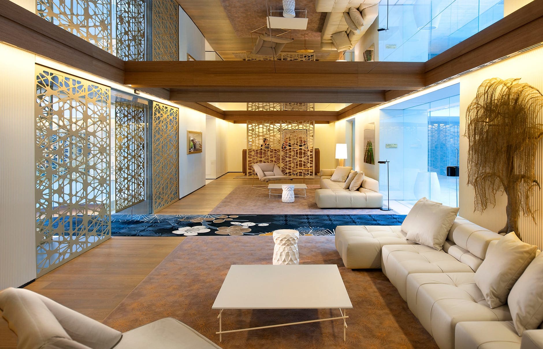 barcelona-lobby-main-lobby-with-catwalk-1