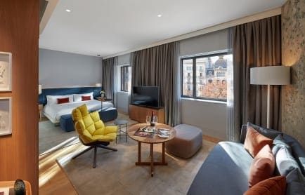 barcelona-suite-mandarin-junior-01