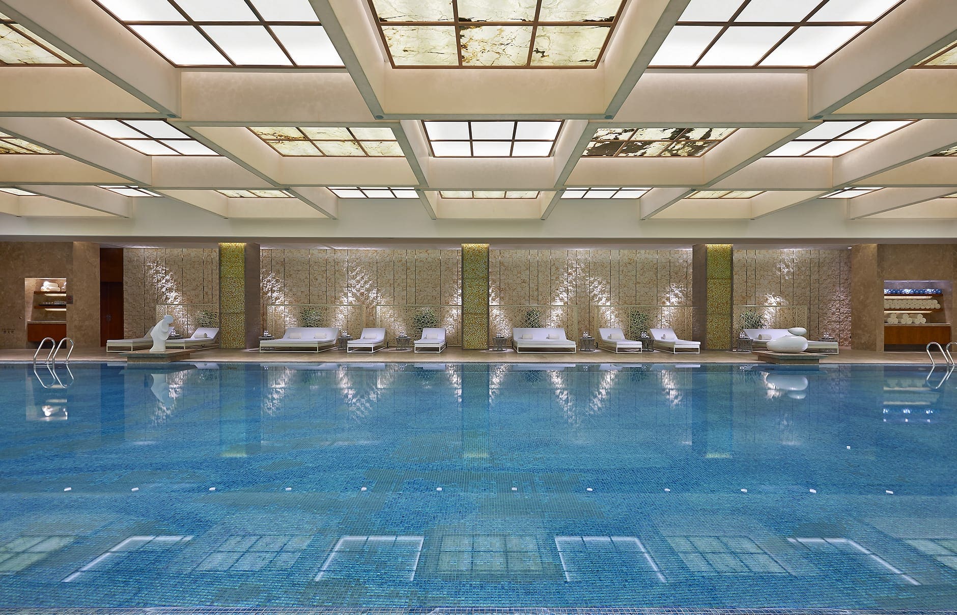 shanghai-luxury-spa-pool-03