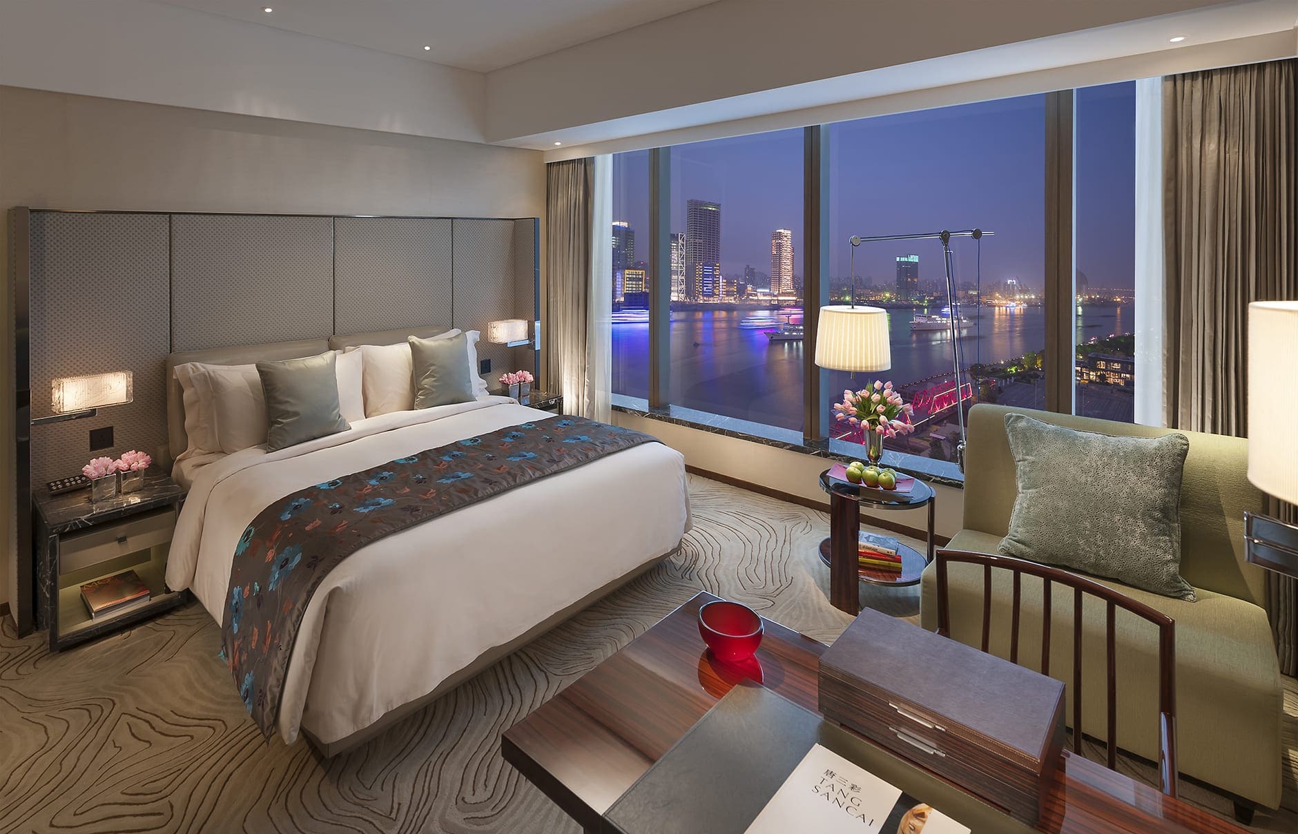 shanghai-room-deluxe-river-king-view2