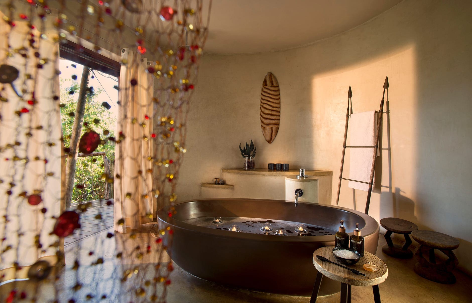 maratabasuitebathroom-131215