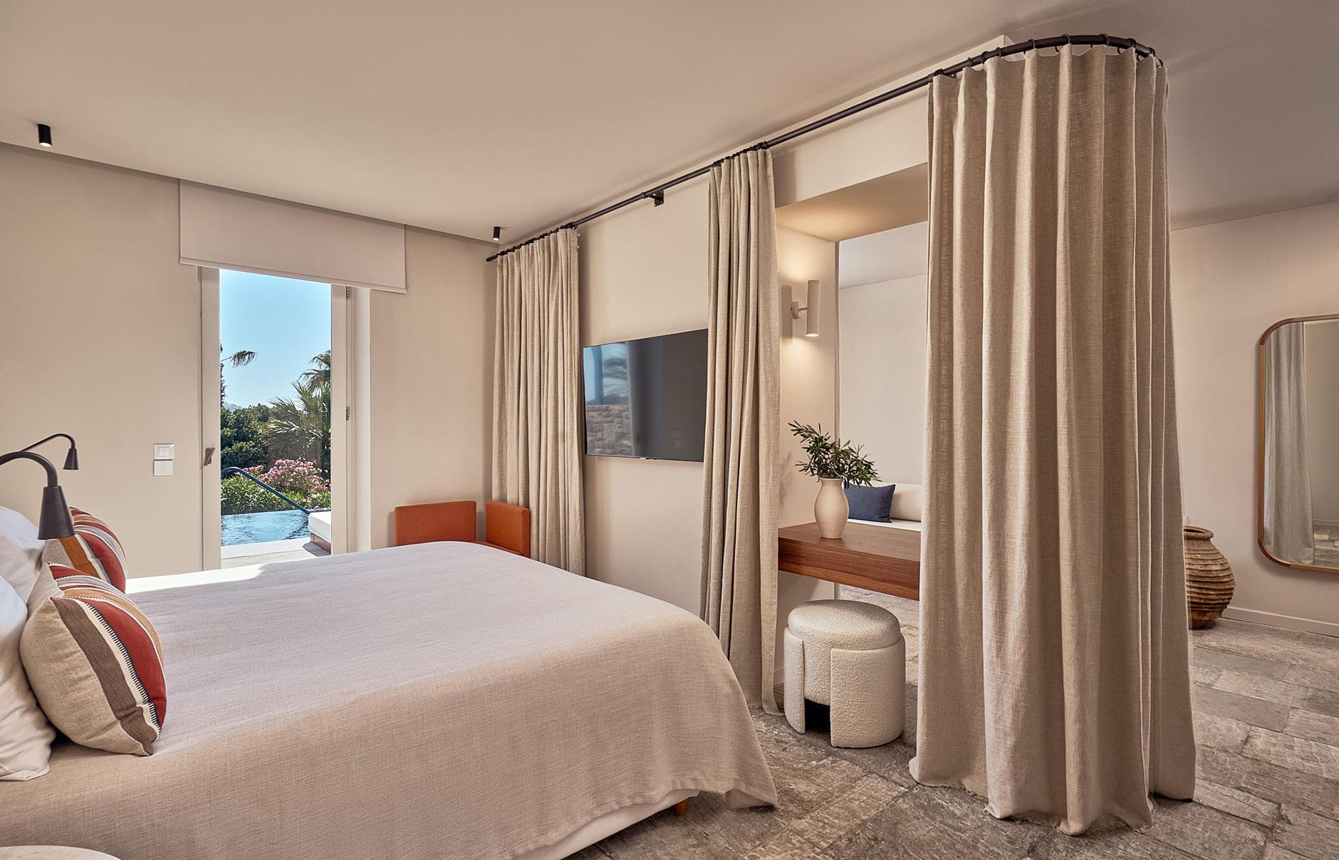 sb_theoxenia-room_301_web-size_74